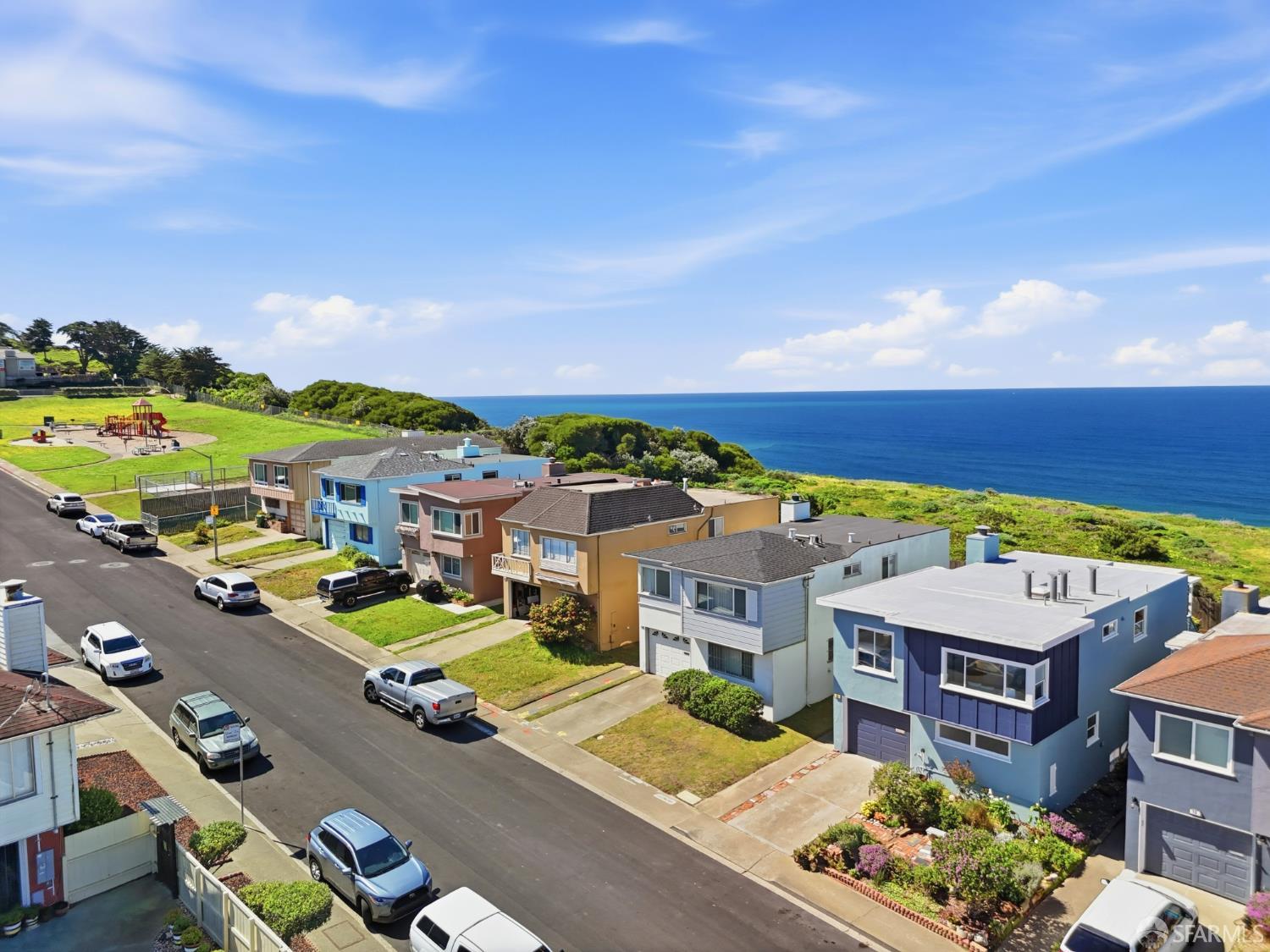 Detail Gallery Image 32 of 41 For 88 Palisades Dr, Daly City,  CA 94015 - 3 Beds | 2 Baths