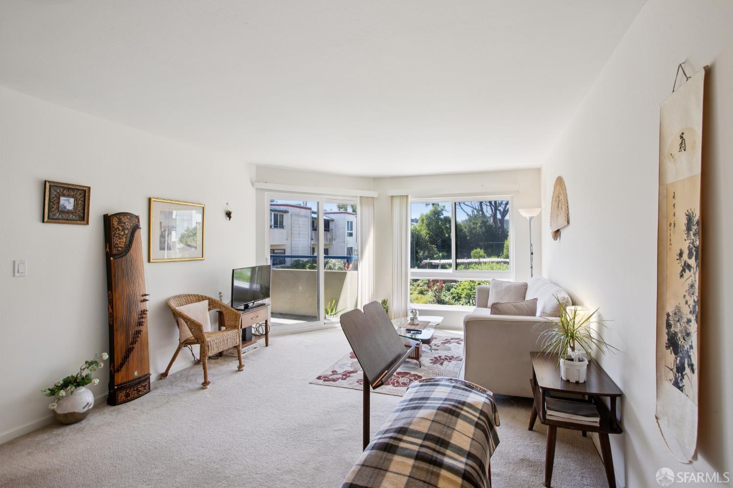Detail Gallery Image 3 of 36 For 1551 Southgate Ave #236,  Daly City,  CA 94015 - 1 Beds | 1 Baths