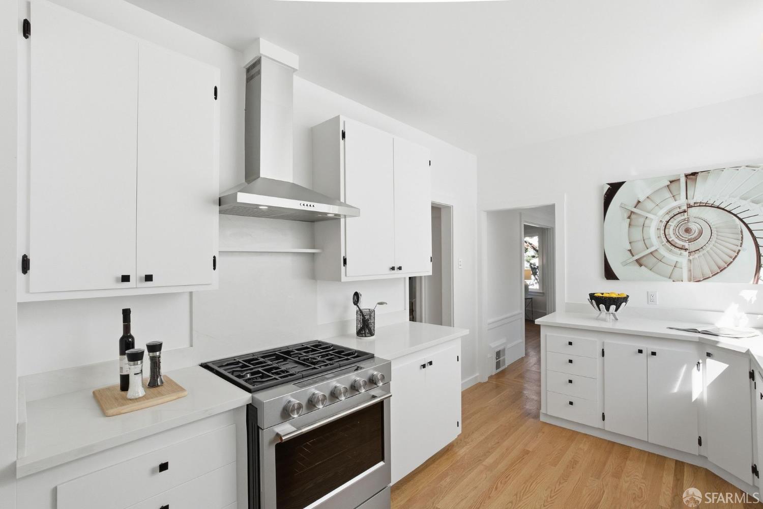 Detail Gallery Image 22 of 72 For 837 47th Ave, San Francisco,  CA 94121 - 3 Beds | 2 Baths