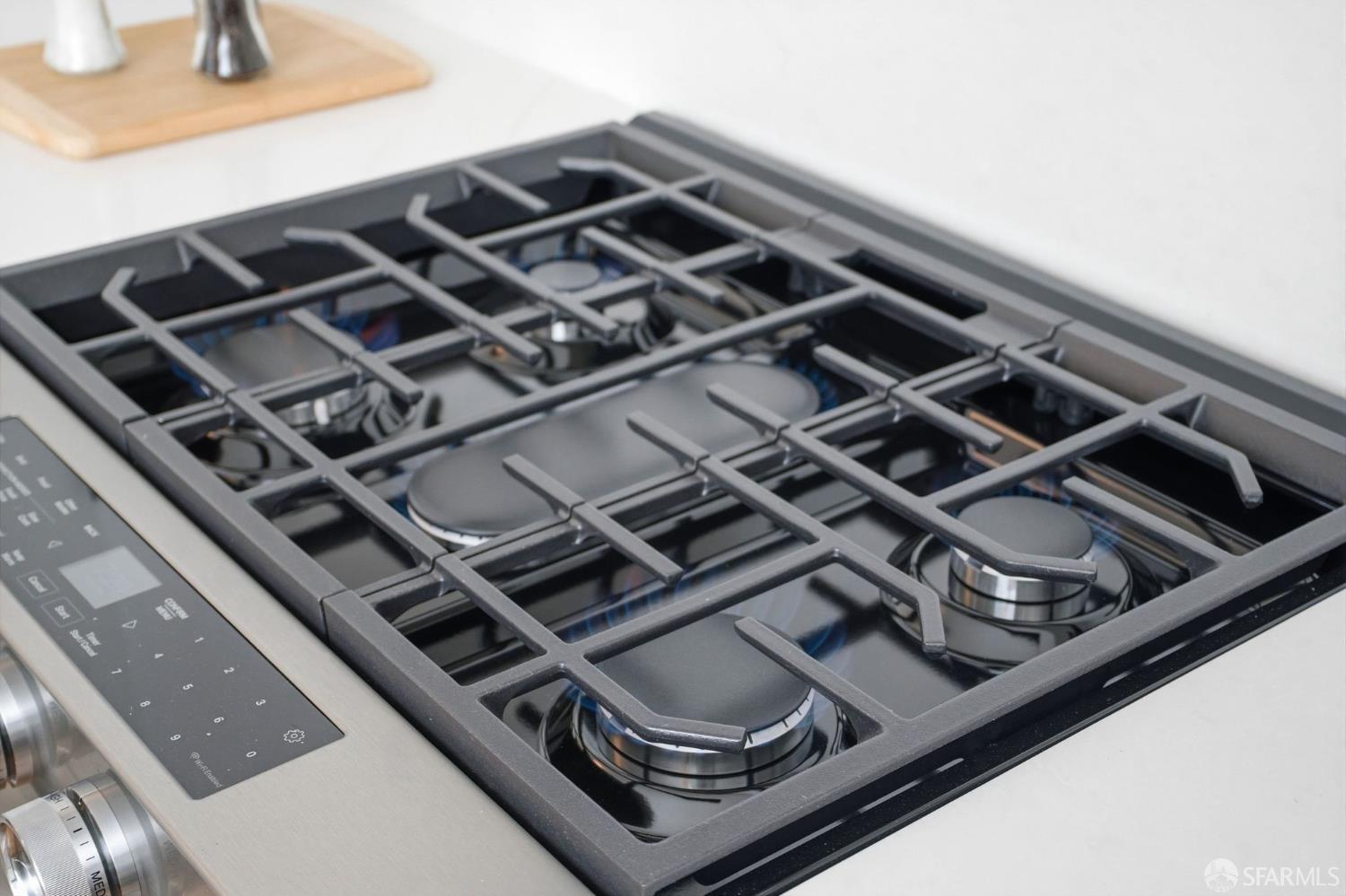 Detail Gallery Image 20 of 72 For 837 47th Ave, San Francisco,  CA 94121 - 3 Beds | 2 Baths