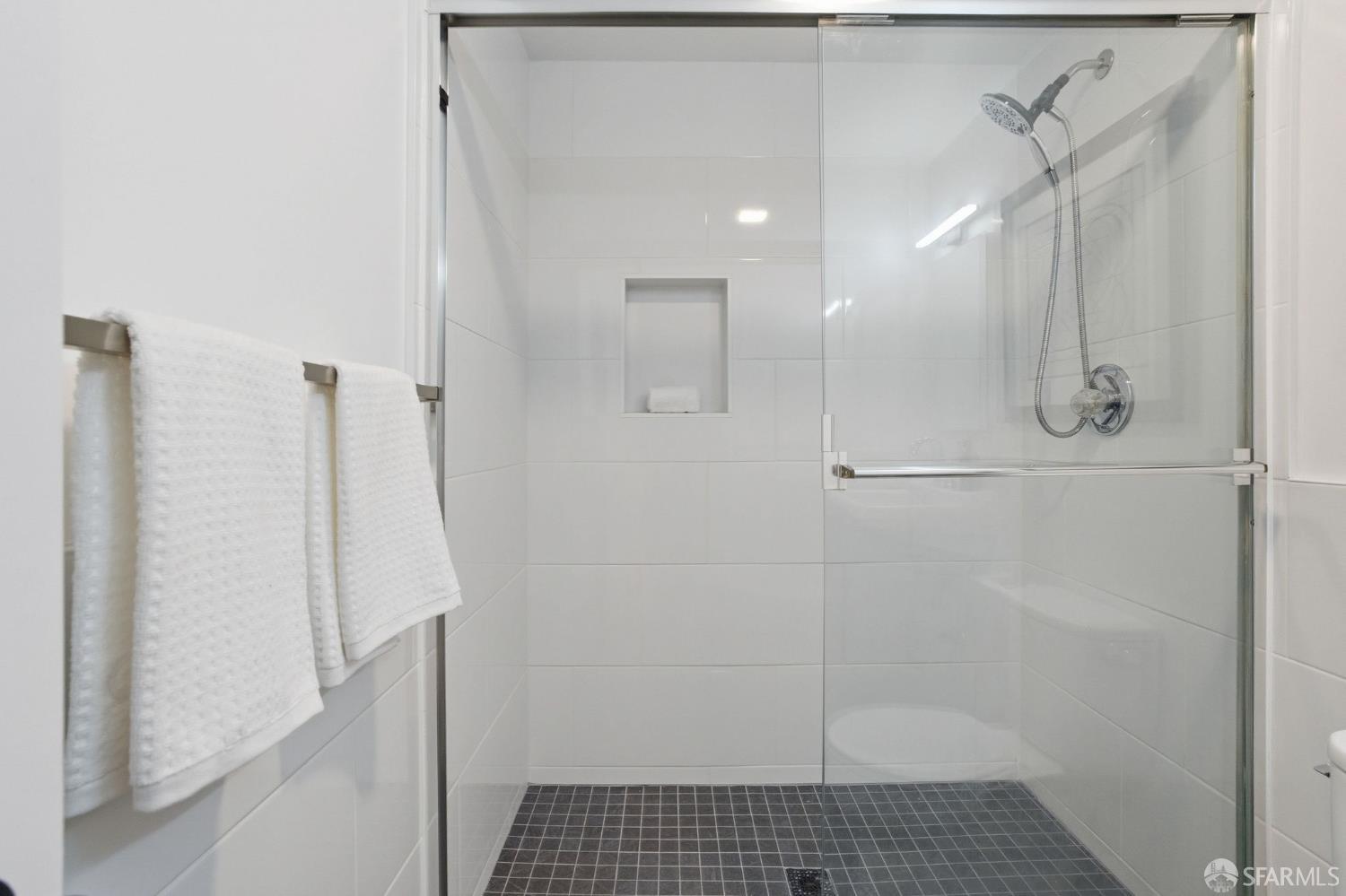 Detail Gallery Image 40 of 72 For 837 47th Ave, San Francisco,  CA 94121 - 3 Beds | 2 Baths