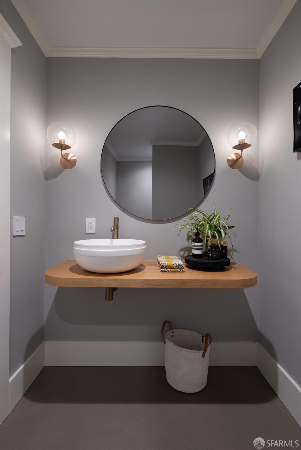 Detail Gallery Image 30 of 35 For 930 Chestnut St, San Francisco,  CA 94109 - 4 Beds | 2/1 Baths