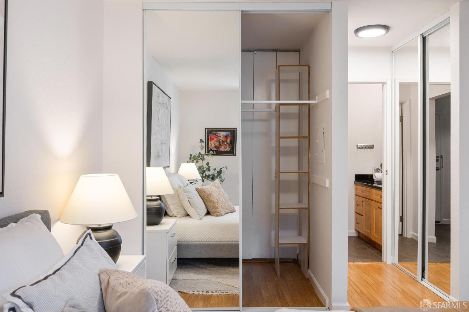 Photo #21: 426118695 Listing: Photo #21