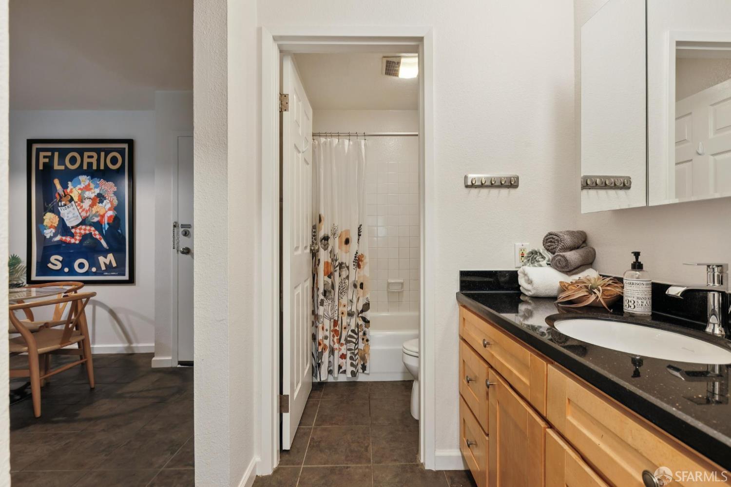 Photo #24: 426118695 Listing: Photo #24