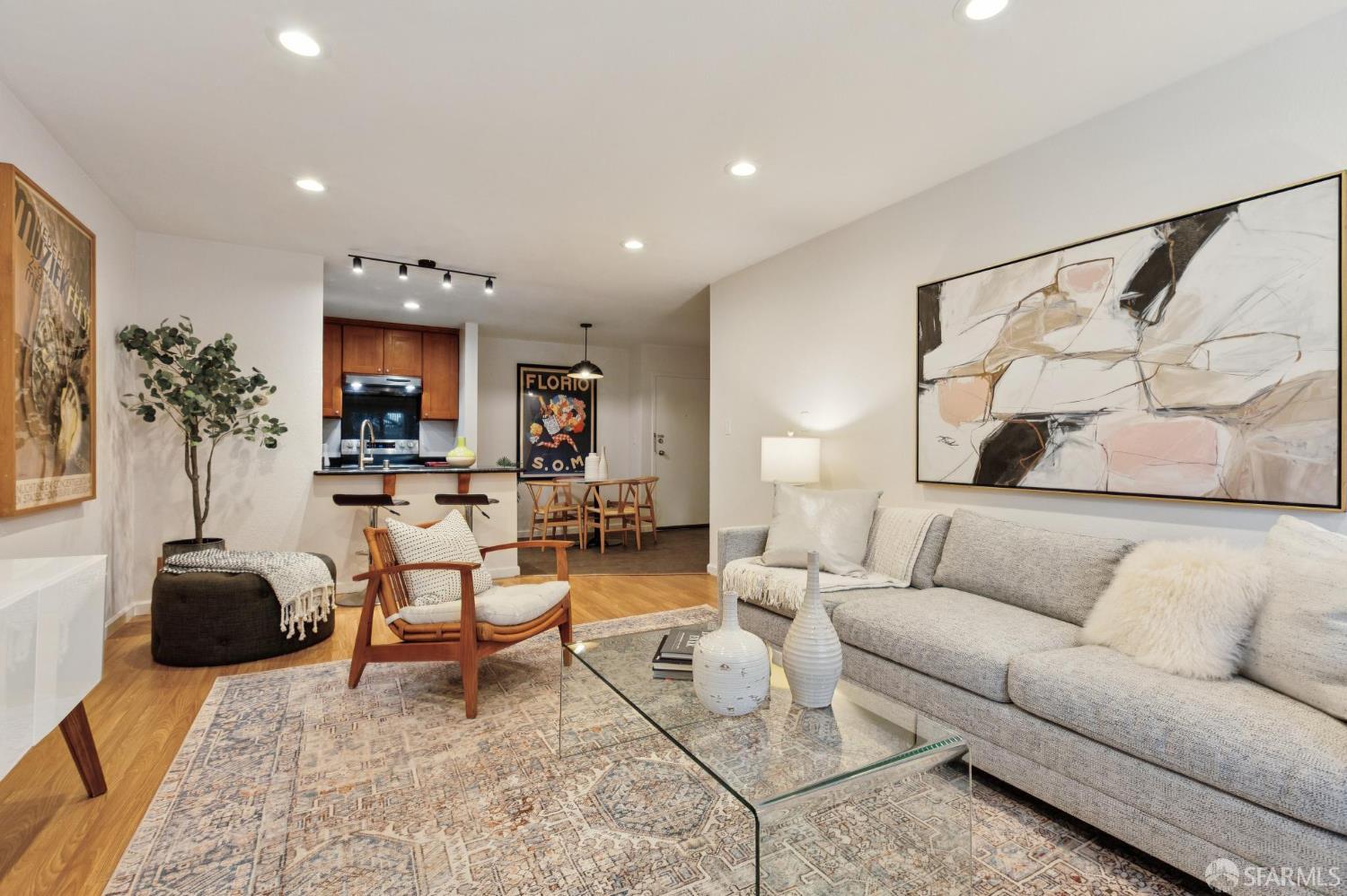 Photo #15: 426118695 Listing: Photo #15