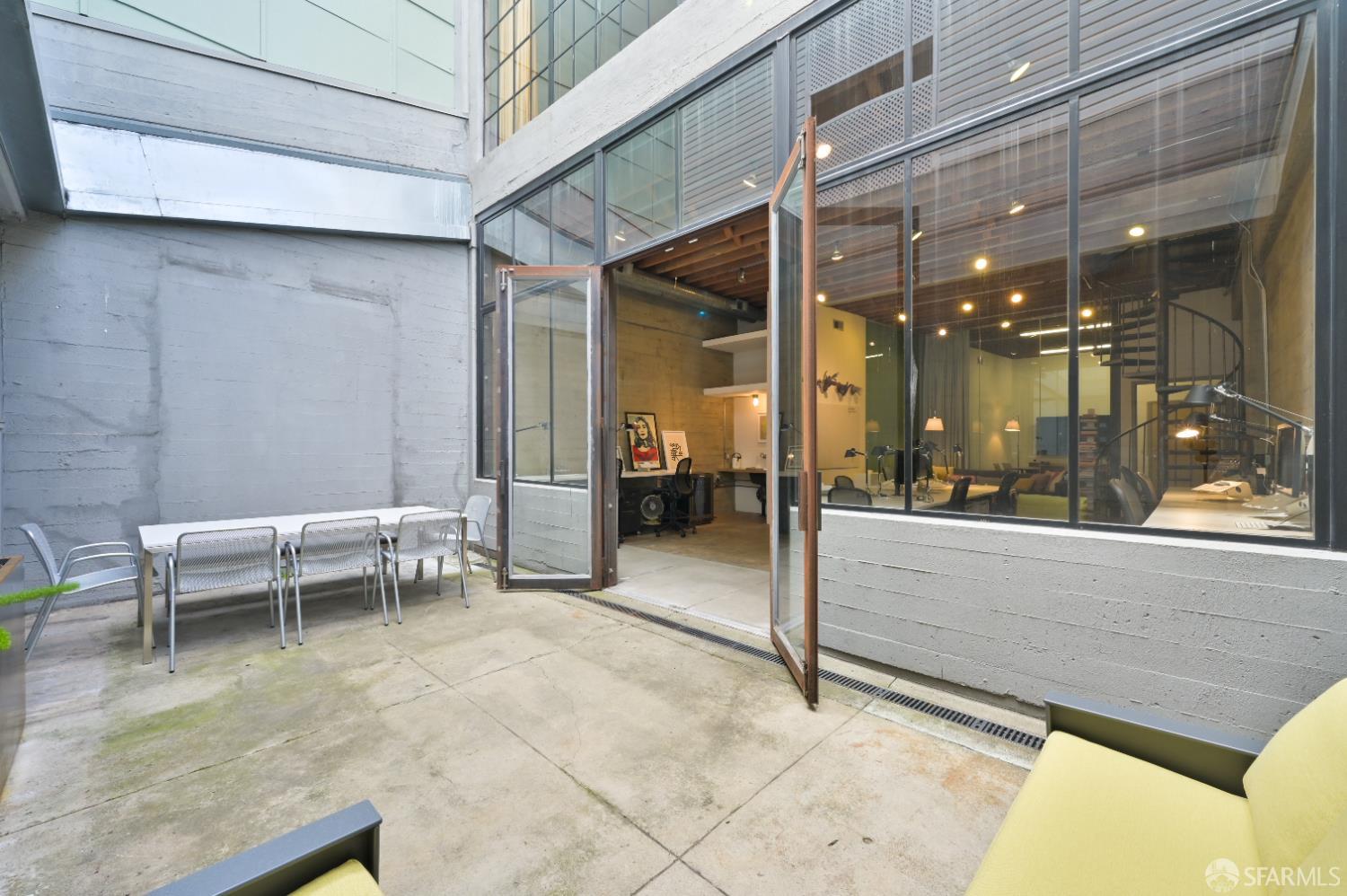 917 Bryant, San Francisco, CA, 94103
