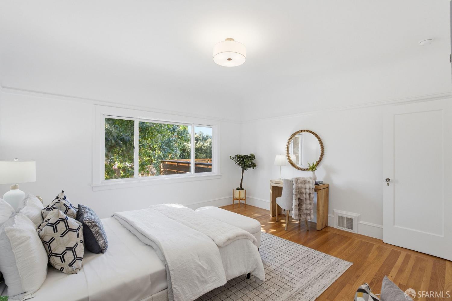 Detail Gallery Image 33 of 72 For 837 47th Ave, San Francisco,  CA 94121 - 3 Beds | 2 Baths