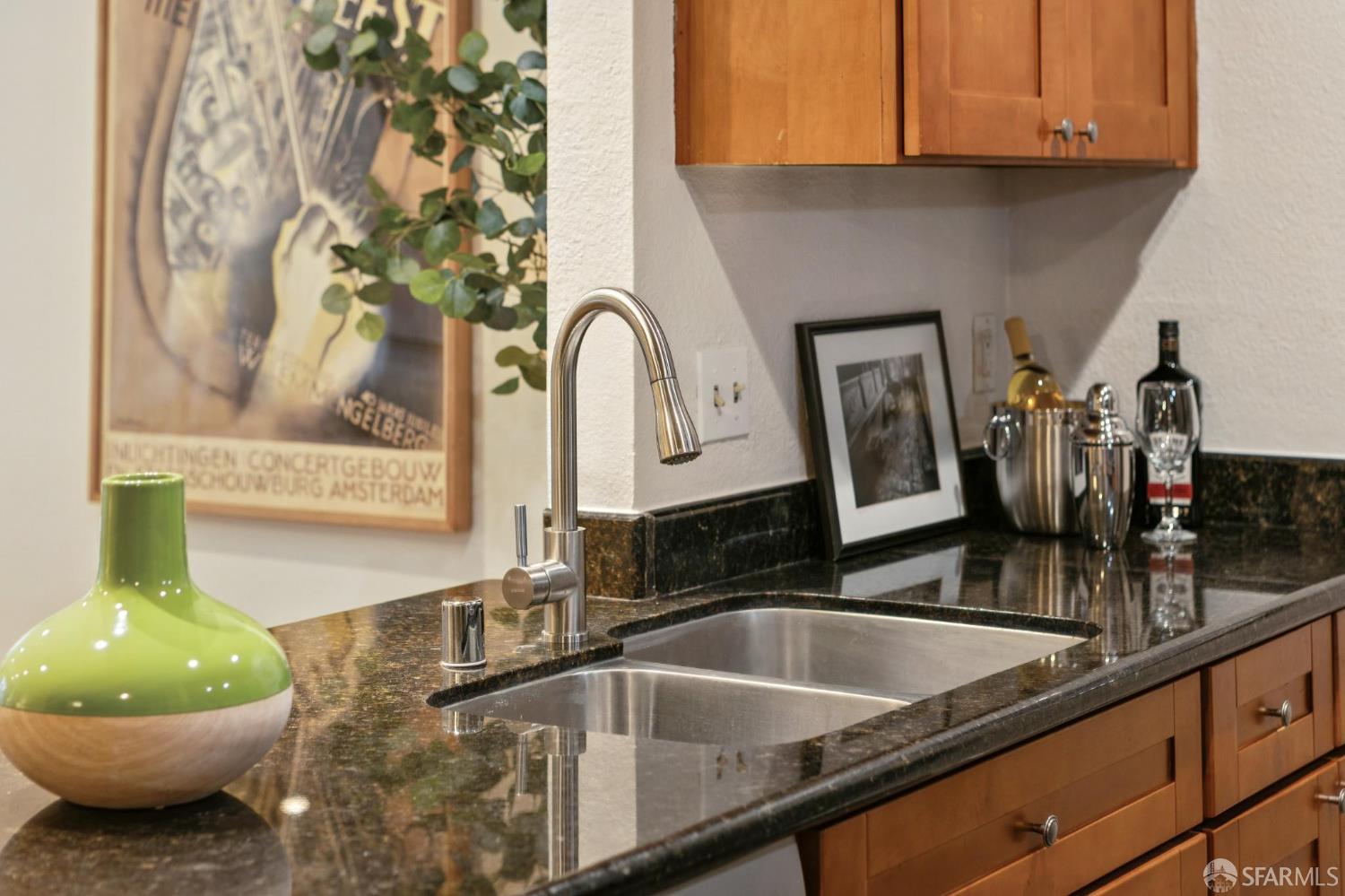 Photo #7: 426118695 Listing: Photo #7