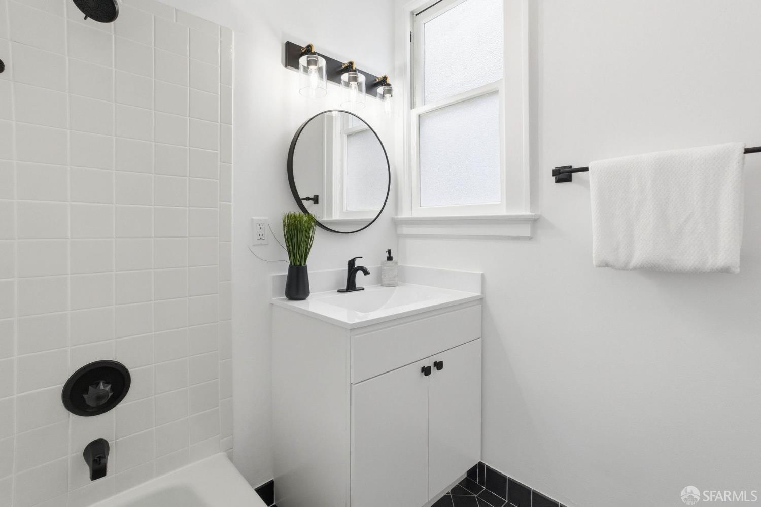 Detail Gallery Image 24 of 72 For 837 47th Ave, San Francisco,  CA 94121 - 3 Beds | 2 Baths