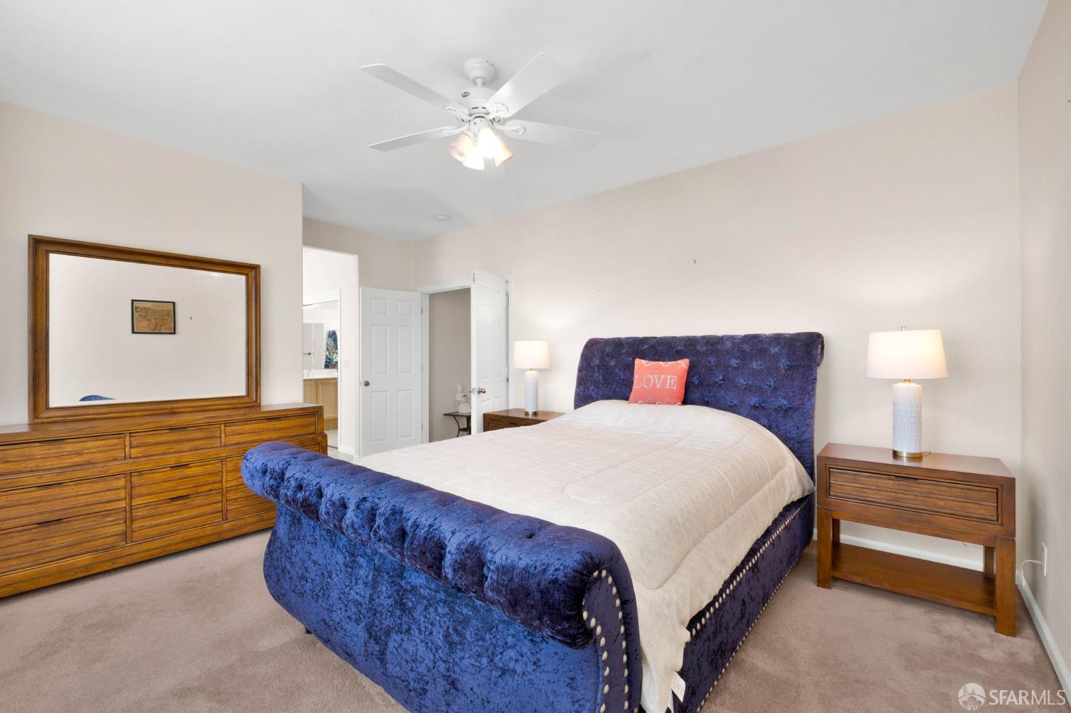 Detail Gallery Image 17 of 36 For 355 Foxglove St, Pittsburg,  CA 94565 - 4 Beds | 2/1 Baths