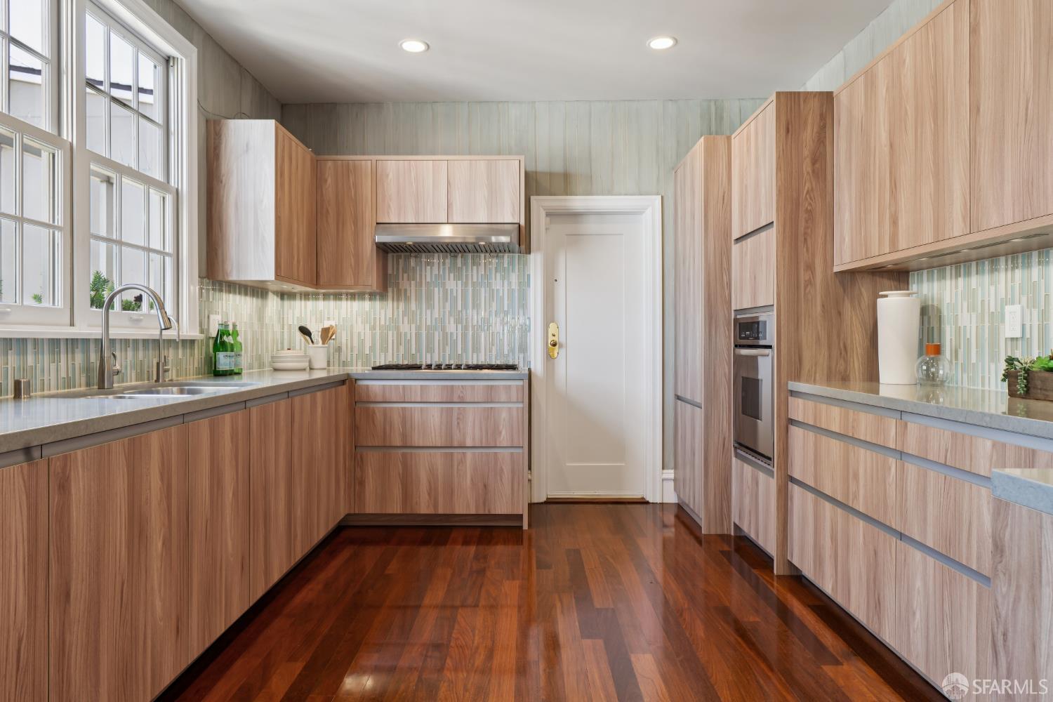 Detail Gallery Image 20 of 32 For 1242 Sacramento St #6,  San Francisco,  CA 94108 - 1 Beds | 1/1 Baths