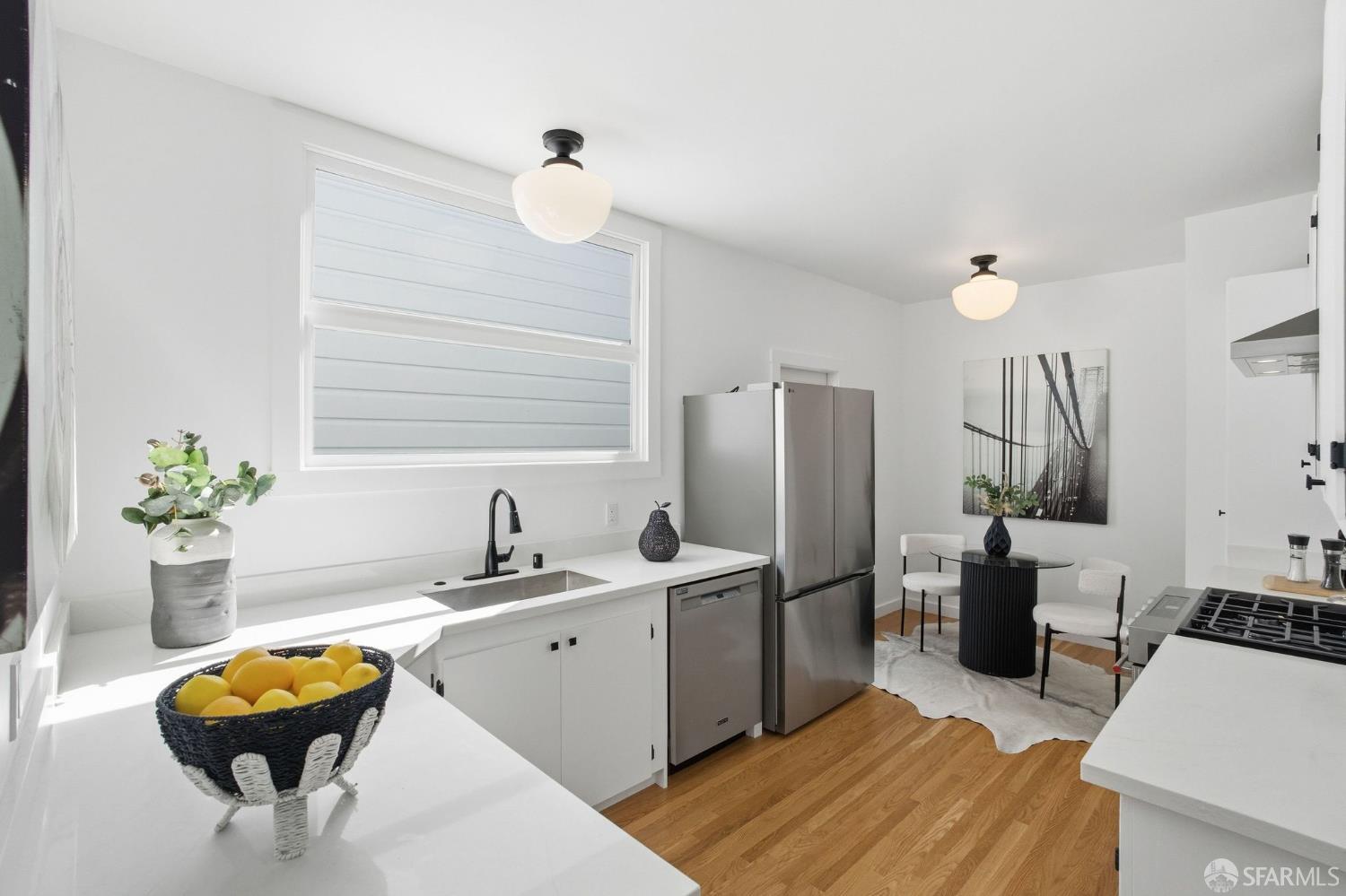 Detail Gallery Image 16 of 72 For 837 47th Ave, San Francisco,  CA 94121 - 3 Beds | 2 Baths