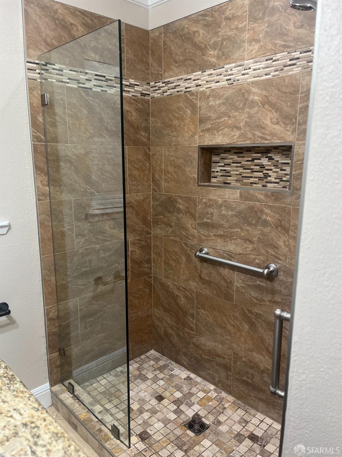 Detail Gallery Image 12 of 24 For 313 Dumbarton Ave, Redwood City,  CA 94063 - 3 Beds | 2 Baths