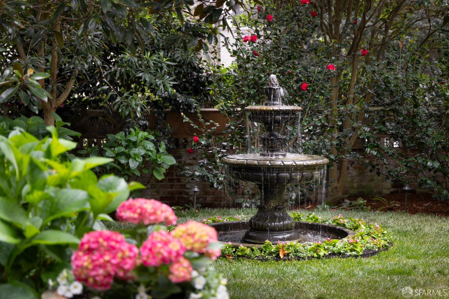 Detail Gallery Image 32 of 35 For 930 Chestnut St, San Francisco,  CA 94109 - 4 Beds | 2/1 Baths