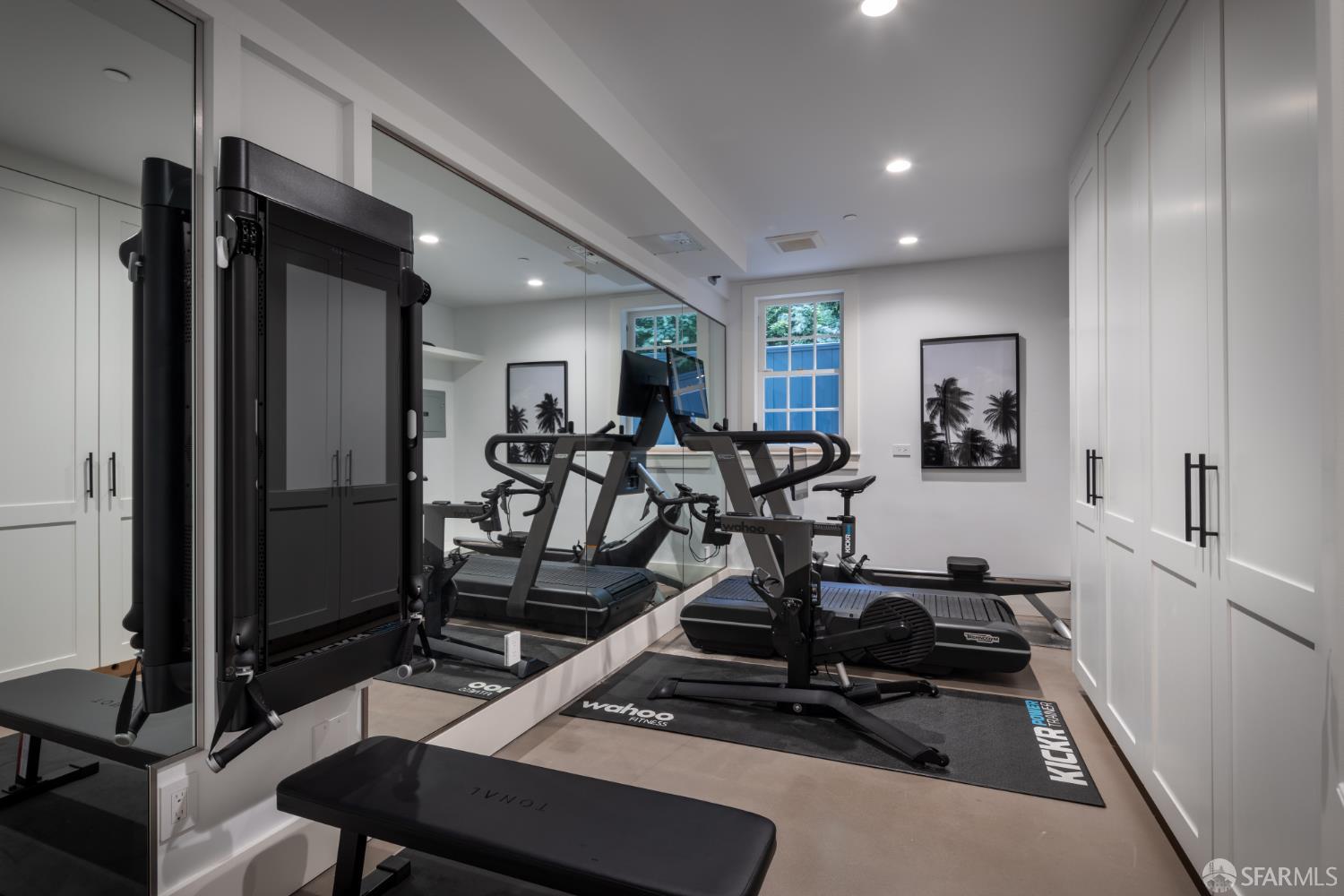 Detail Gallery Image 29 of 35 For 930 Chestnut St, San Francisco,  CA 94109 - 4 Beds | 2/1 Baths