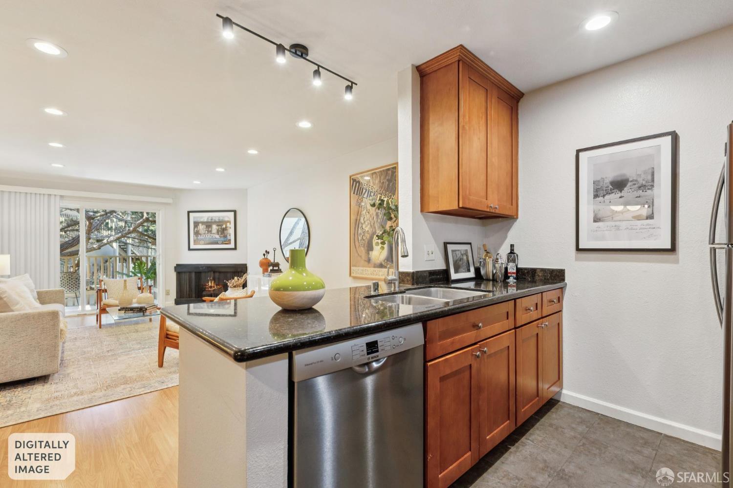 Photo #6: 426118695 Listing: Photo #6