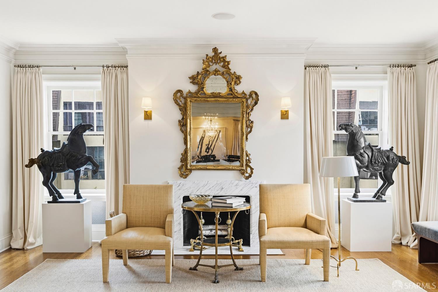 Detail Gallery Image 2 of 16 For 2298 Pacific Ave #3,  San Francisco,  CA 94115 - 3 Beds | 2/1 Baths