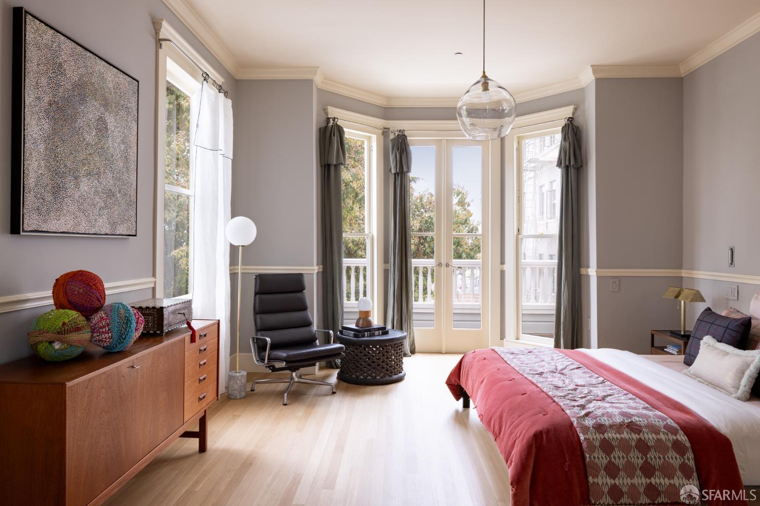 Detail Gallery Image 21 of 35 For 930 Chestnut St, San Francisco,  CA 94109 - 4 Beds | 2/1 Baths