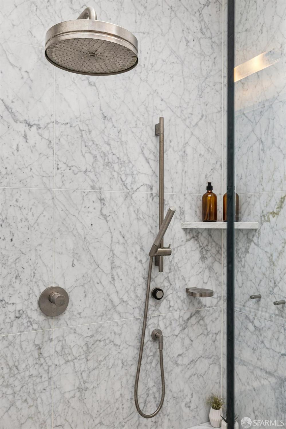 Detail Gallery Image 45 of 76 For 2115 Bush St, San Francisco,  CA 94115 - 4 Beds | 4 Baths