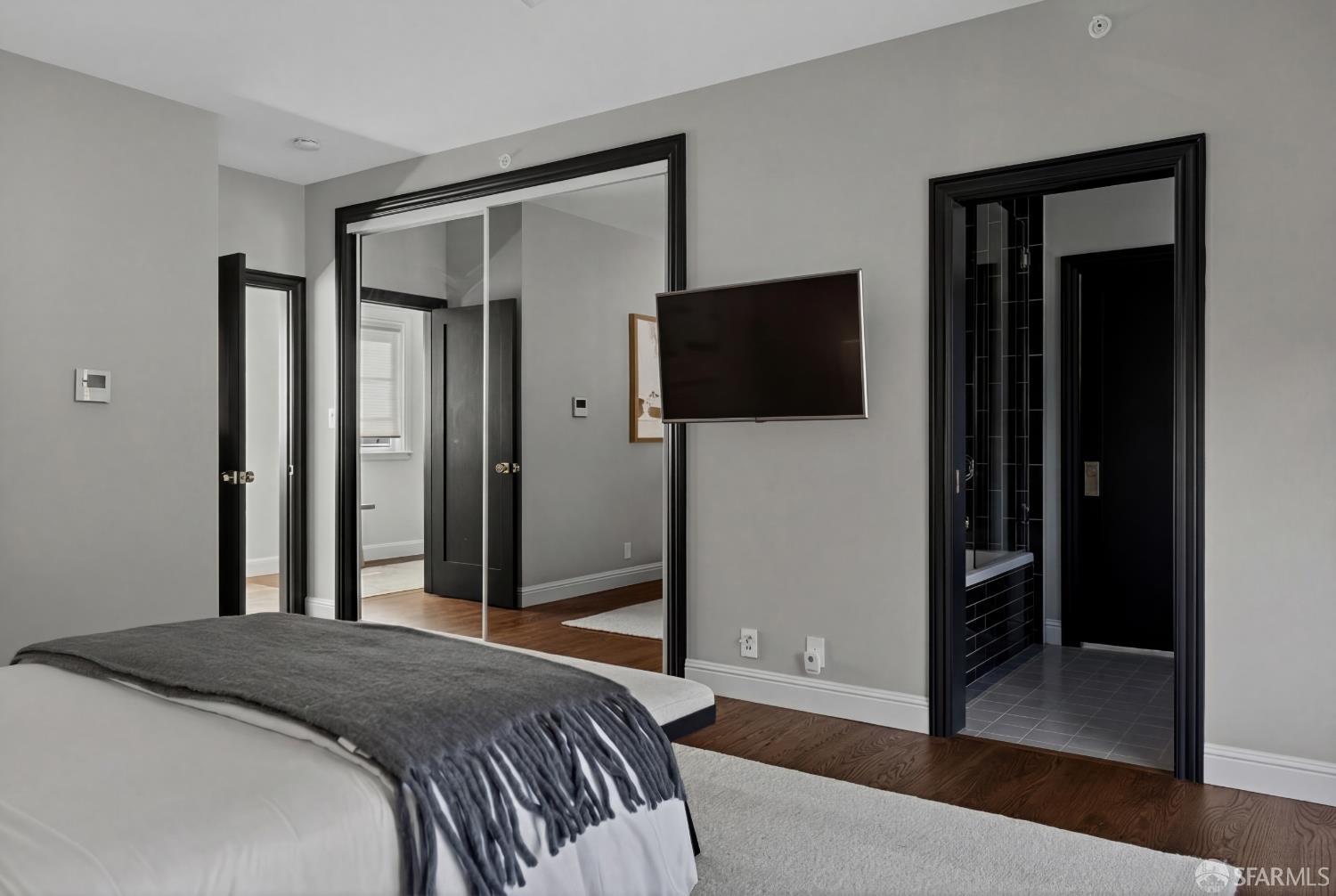 Detail Gallery Image 23 of 40 For 2 Miraloma Dr, San Francisco,  CA 94127 - 5 Beds | 4/2 Baths