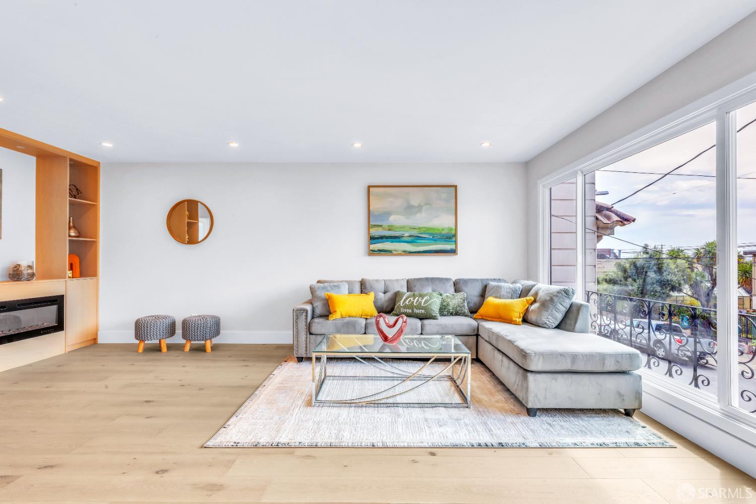 Detail Gallery Image 10 of 55 For 170 Arleta Ave, San Francisco,  CA 94134 - 5 Beds | 4 Baths