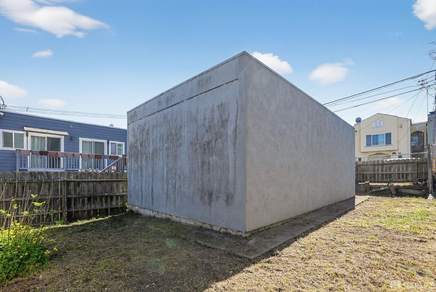 Detail Gallery Image 6 of 30 For 40 Acton St, Daly City,  CA 94014 - 2 Beds | 1 Baths