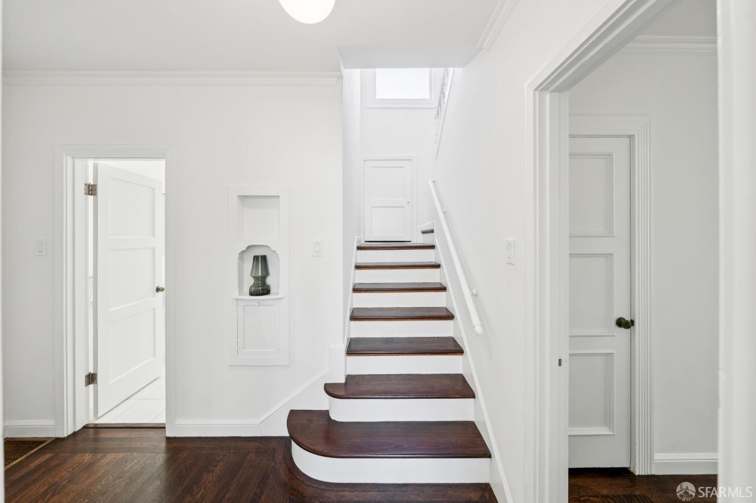 Detail Gallery Image 39 of 98 For 126 Aptos Ave, San Francisco,  CA 94127 - 6 Beds | 3 Baths