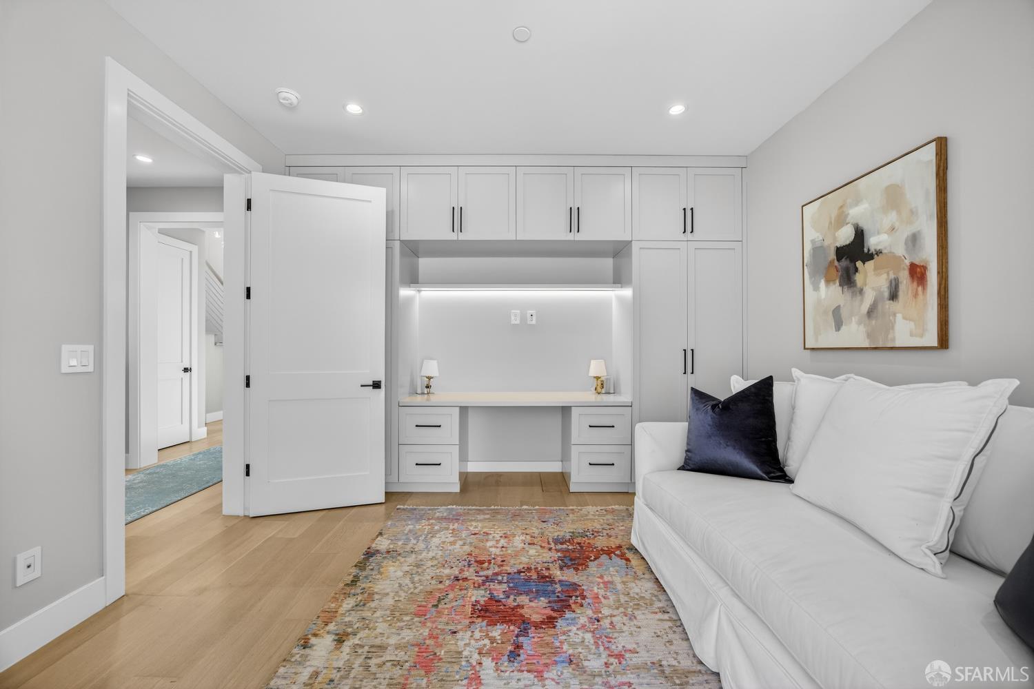 Detail Gallery Image 9 of 97 For 38 Tevis Pl, Palo Alto,  CA 94301 - 5 Beds | 5/1 Baths