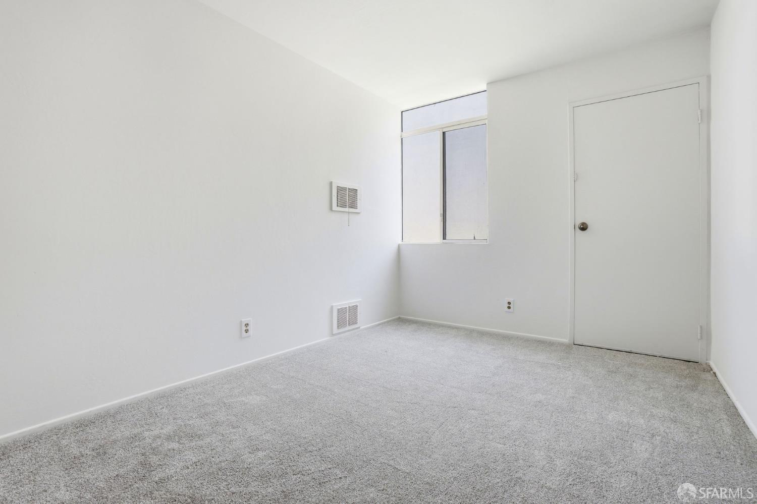 Photo #18: 426116829 Listing: Photo #18