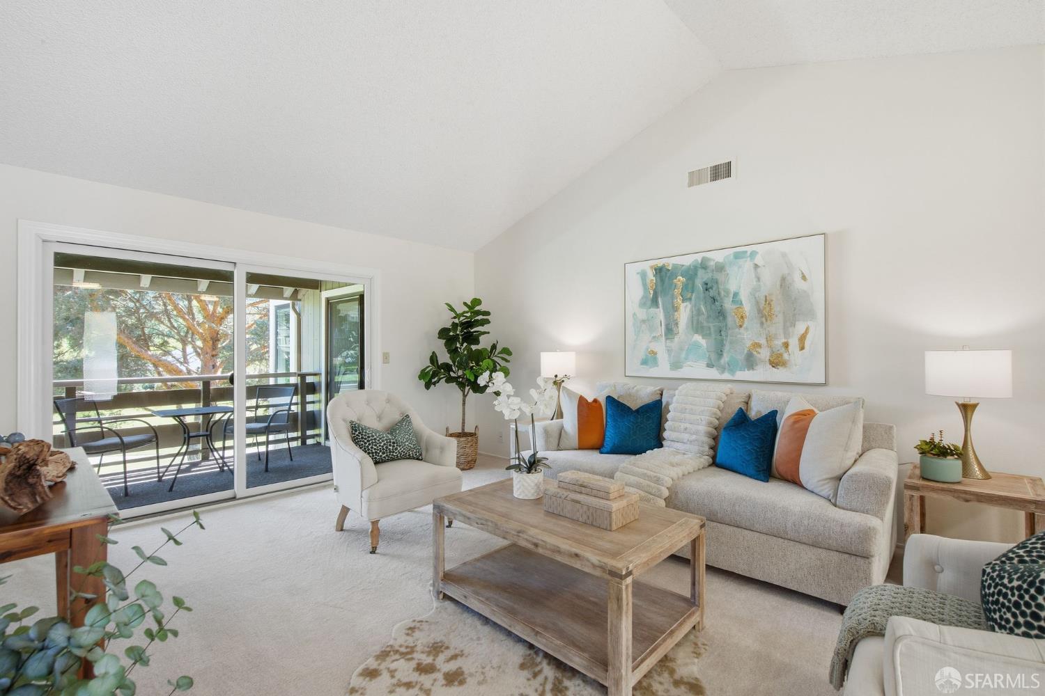 Front Image Thumbnail for SF426119048