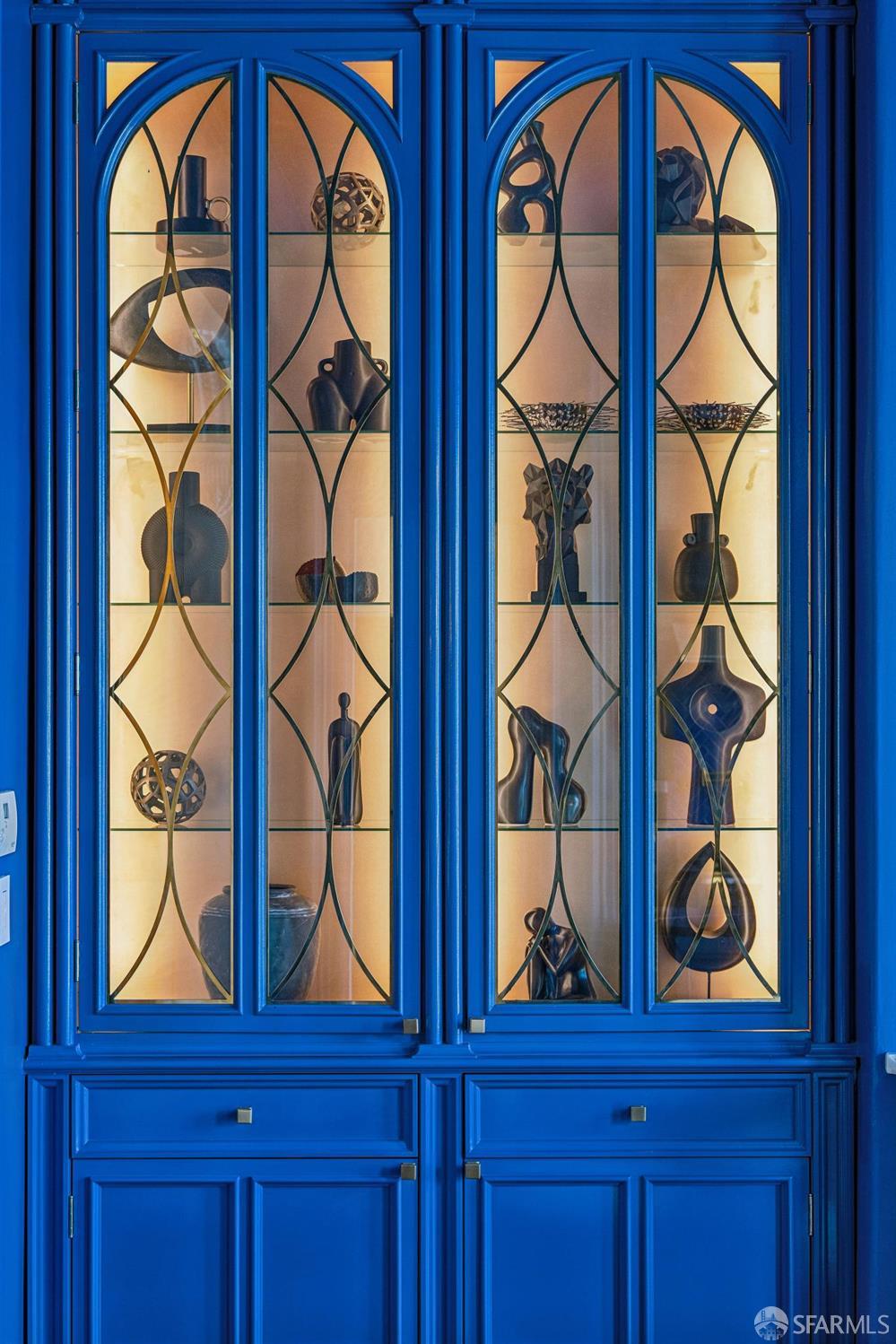 Detail Gallery Image 18 of 76 For 2115 Bush St, San Francisco,  CA 94115 - 4 Beds | 4 Baths