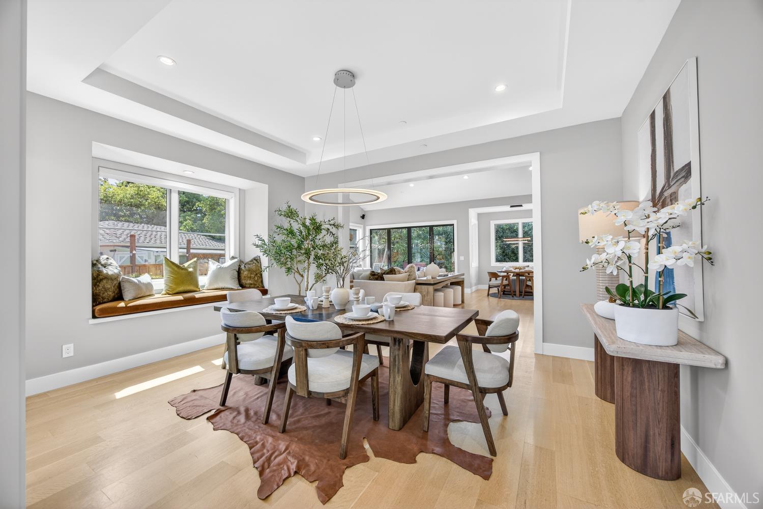 Detail Gallery Image 15 of 97 For 38 Tevis Pl, Palo Alto,  CA 94301 - 5 Beds | 5/1 Baths