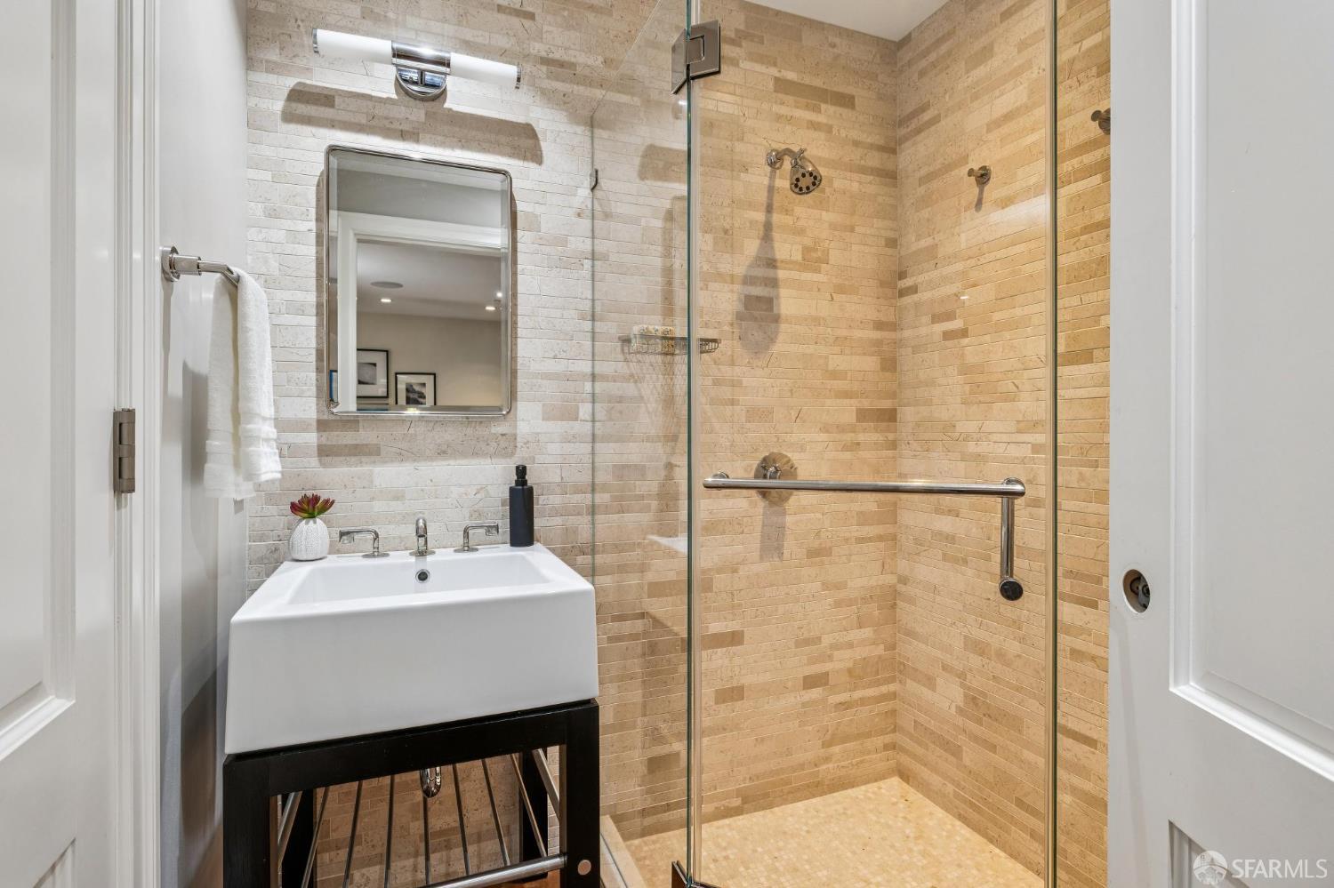 Detail Gallery Image 73 of 76 For 2115 Bush St, San Francisco,  CA 94115 - 4 Beds | 4 Baths