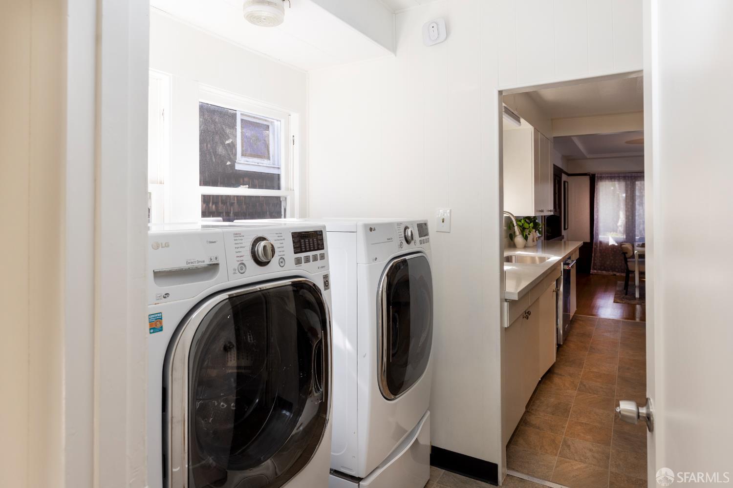 Detail Gallery Image 9 of 60 For 373 Moraga Ave, Piedmont,  CA 94611 - 4 Beds | 2 Baths