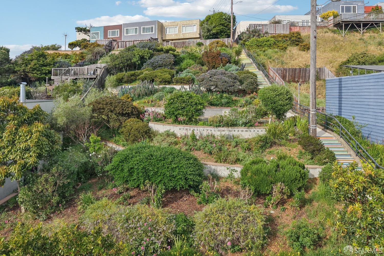 Detail Gallery Image 46 of 47 For 119 Trumbull St, San Francisco,  CA 94112 - 4 Beds | 2 Baths