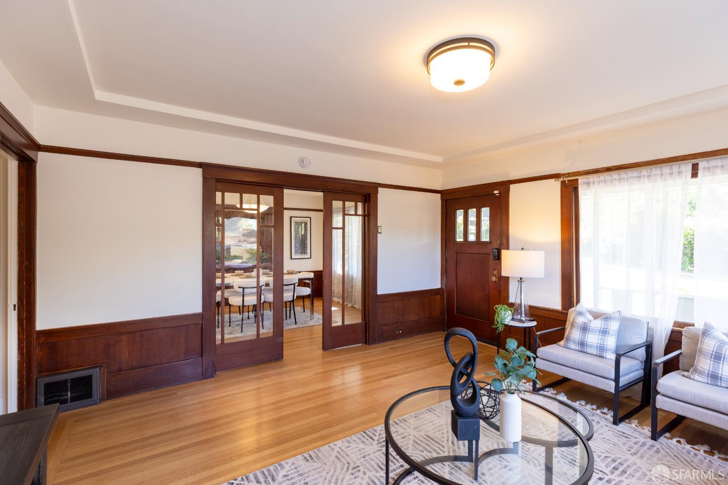 Detail Gallery Image 8 of 60 For 373 Moraga Ave, Piedmont,  CA 94611 - 4 Beds | 2 Baths