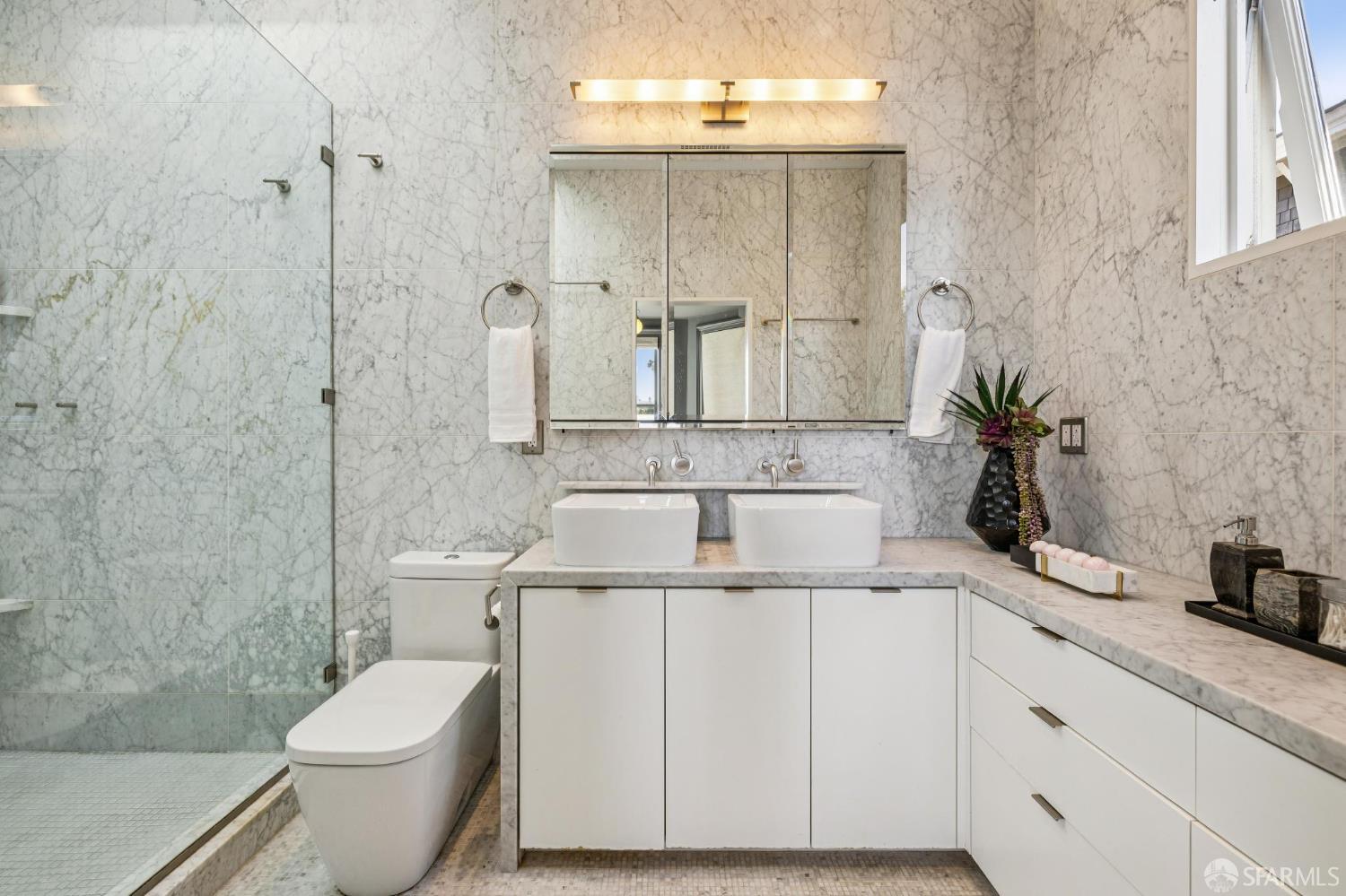 Detail Gallery Image 42 of 76 For 2115 Bush St, San Francisco,  CA 94115 - 4 Beds | 4 Baths