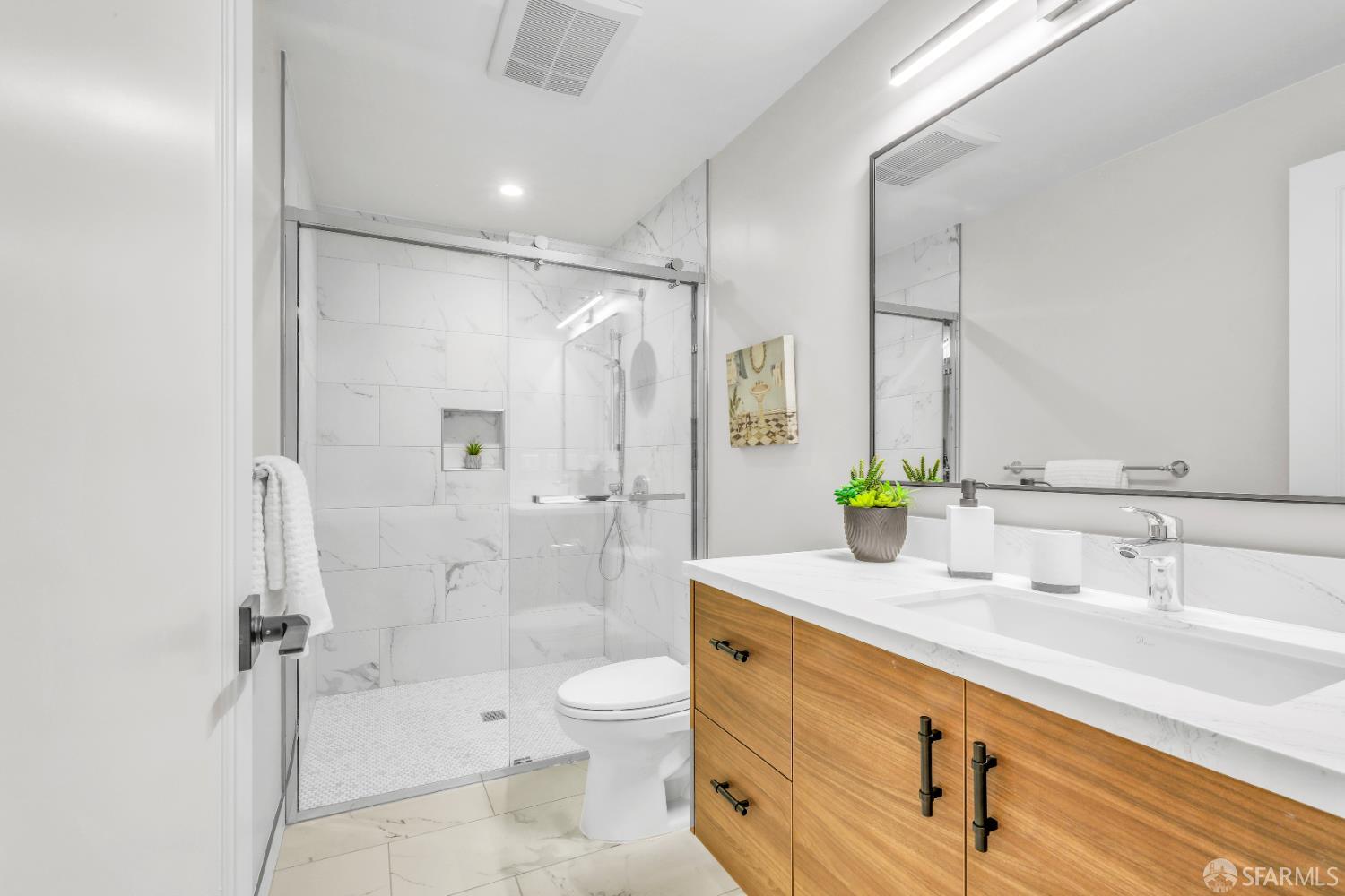 Detail Gallery Image 41 of 55 For 170 Arleta Ave, San Francisco,  CA 94134 - 5 Beds | 4 Baths