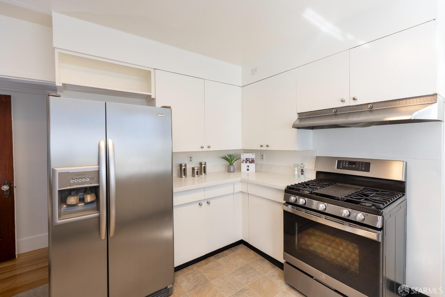 Detail Gallery Image 6 of 60 For 373 Moraga Ave, Piedmont,  CA 94611 - 4 Beds | 2 Baths