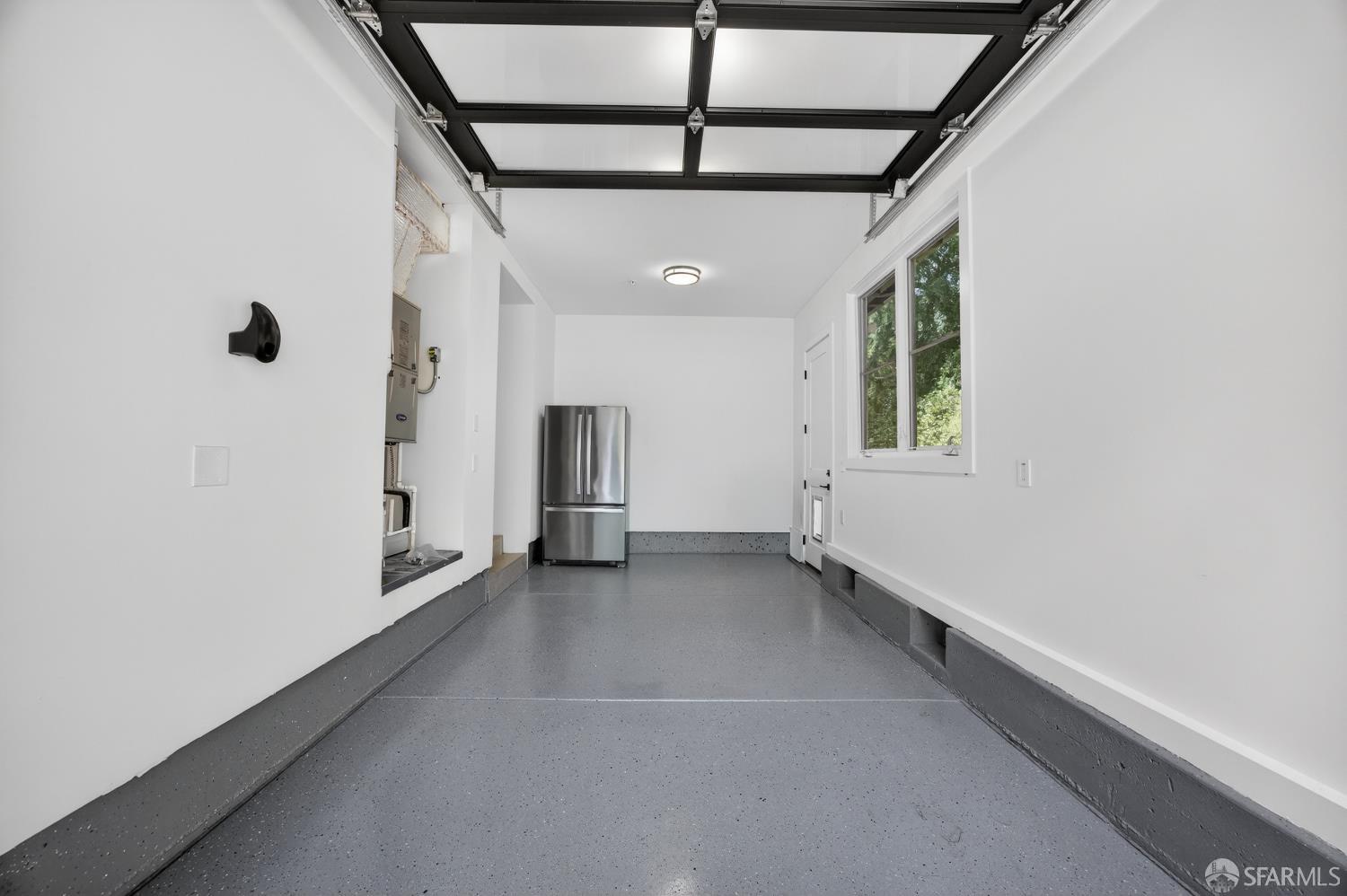 Detail Gallery Image 72 of 97 For 38 Tevis Pl, Palo Alto,  CA 94301 - 5 Beds | 5/1 Baths