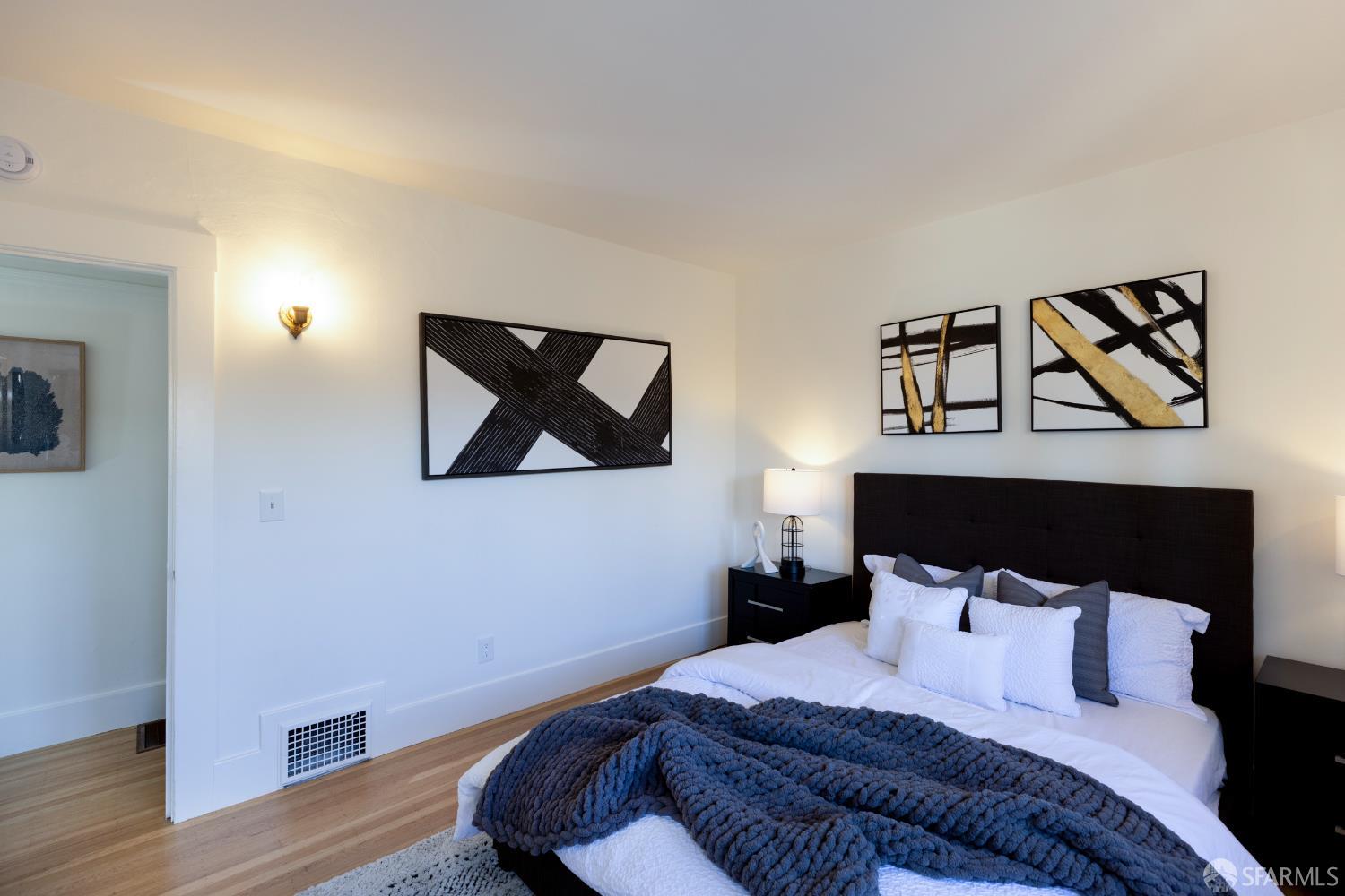 Detail Gallery Image 41 of 60 For 373 Moraga Ave, Piedmont,  CA 94611 - 4 Beds | 2 Baths