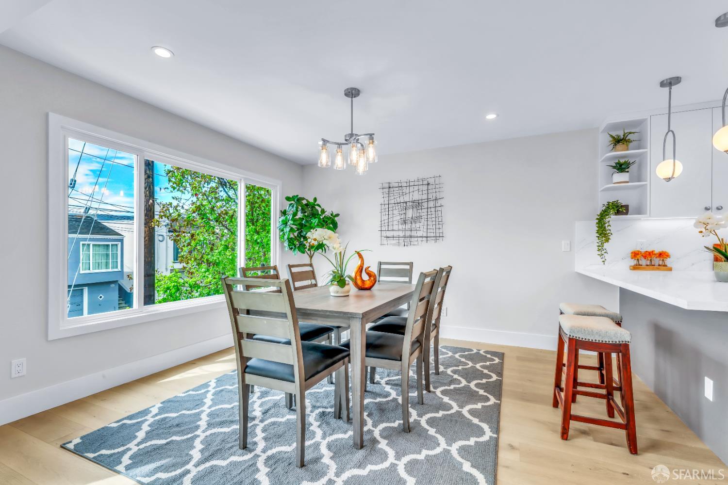 Detail Gallery Image 16 of 55 For 170 Arleta Ave, San Francisco,  CA 94134 - 5 Beds | 4 Baths