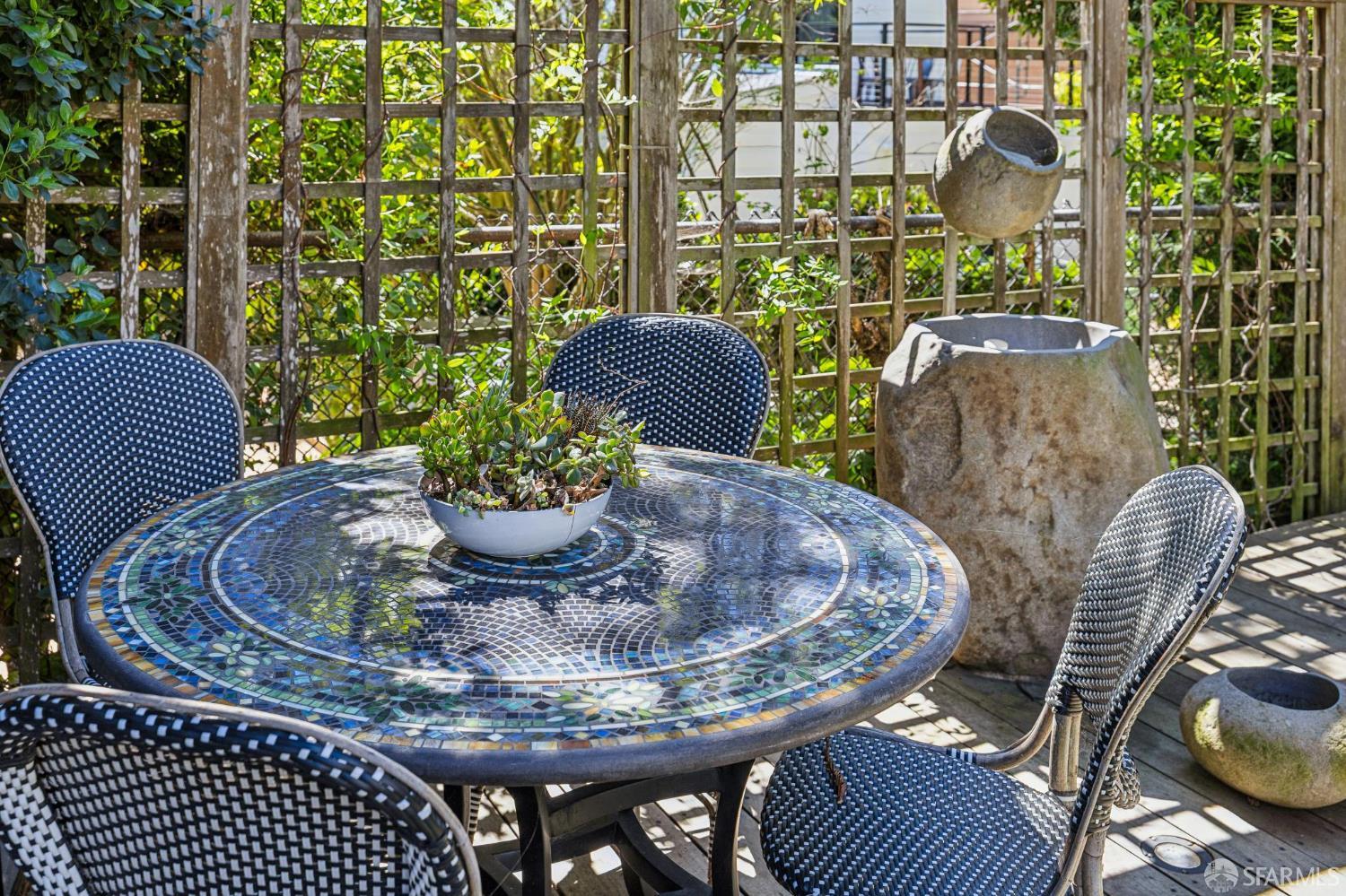 Detail Gallery Image 60 of 76 For 2115 Bush St, San Francisco,  CA 94115 - 4 Beds | 4 Baths