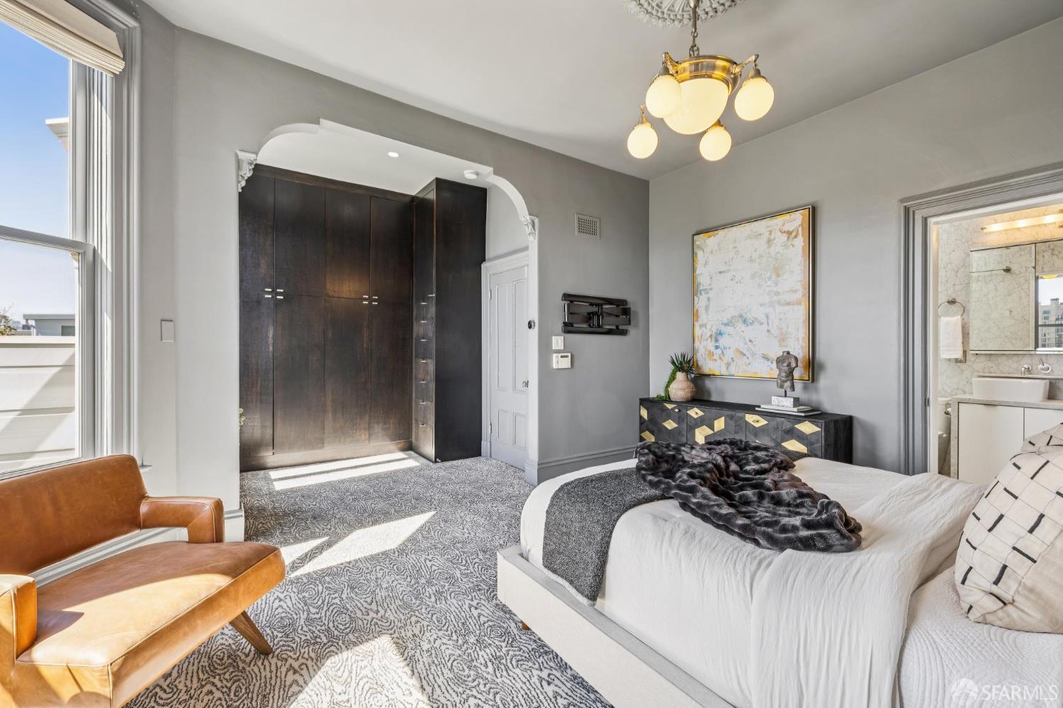 Detail Gallery Image 40 of 76 For 2115 Bush St, San Francisco,  CA 94115 - 4 Beds | 4 Baths