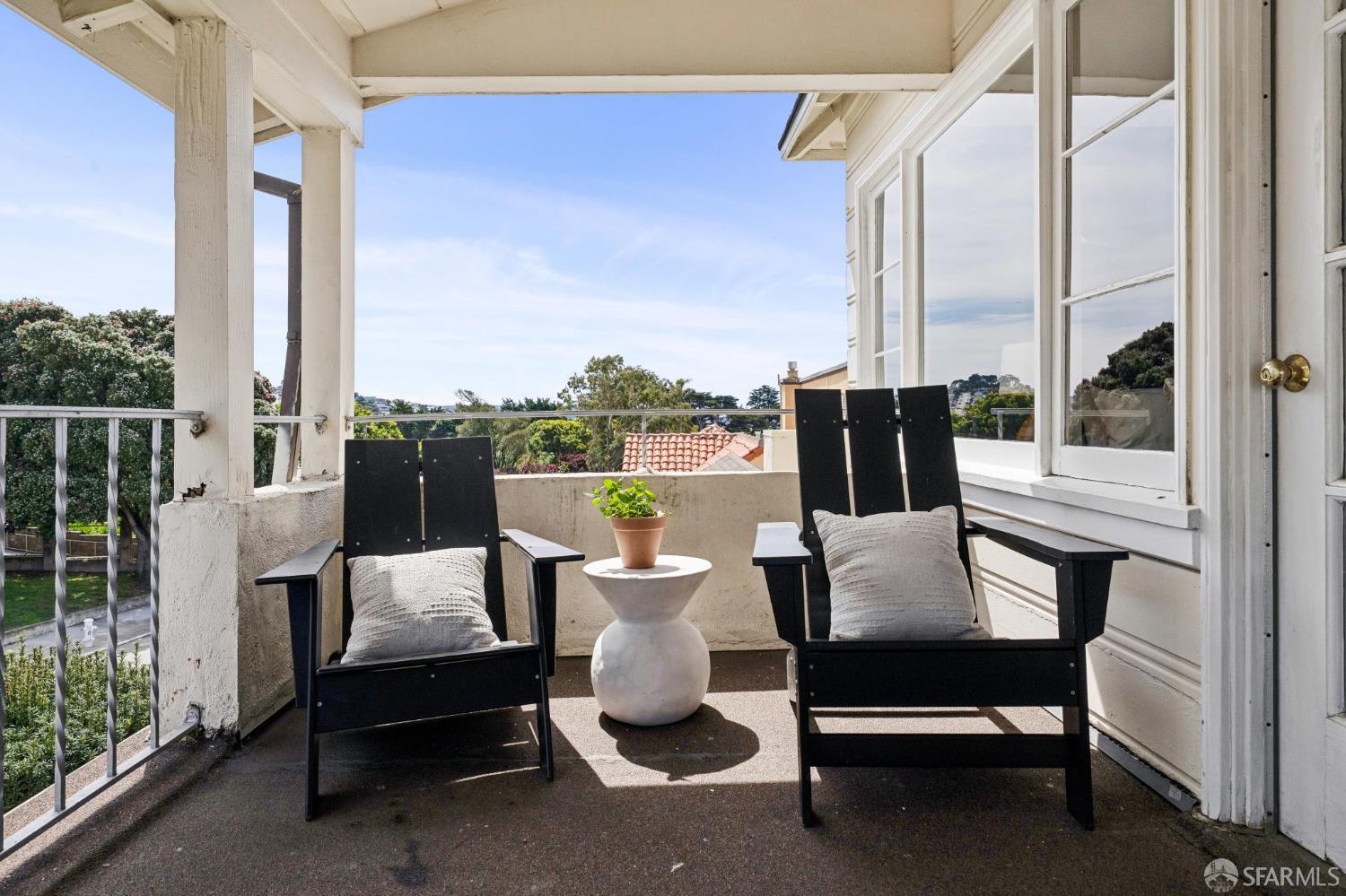 Detail Gallery Image 75 of 98 For 126 Aptos Ave, San Francisco,  CA 94127 - 6 Beds | 3 Baths