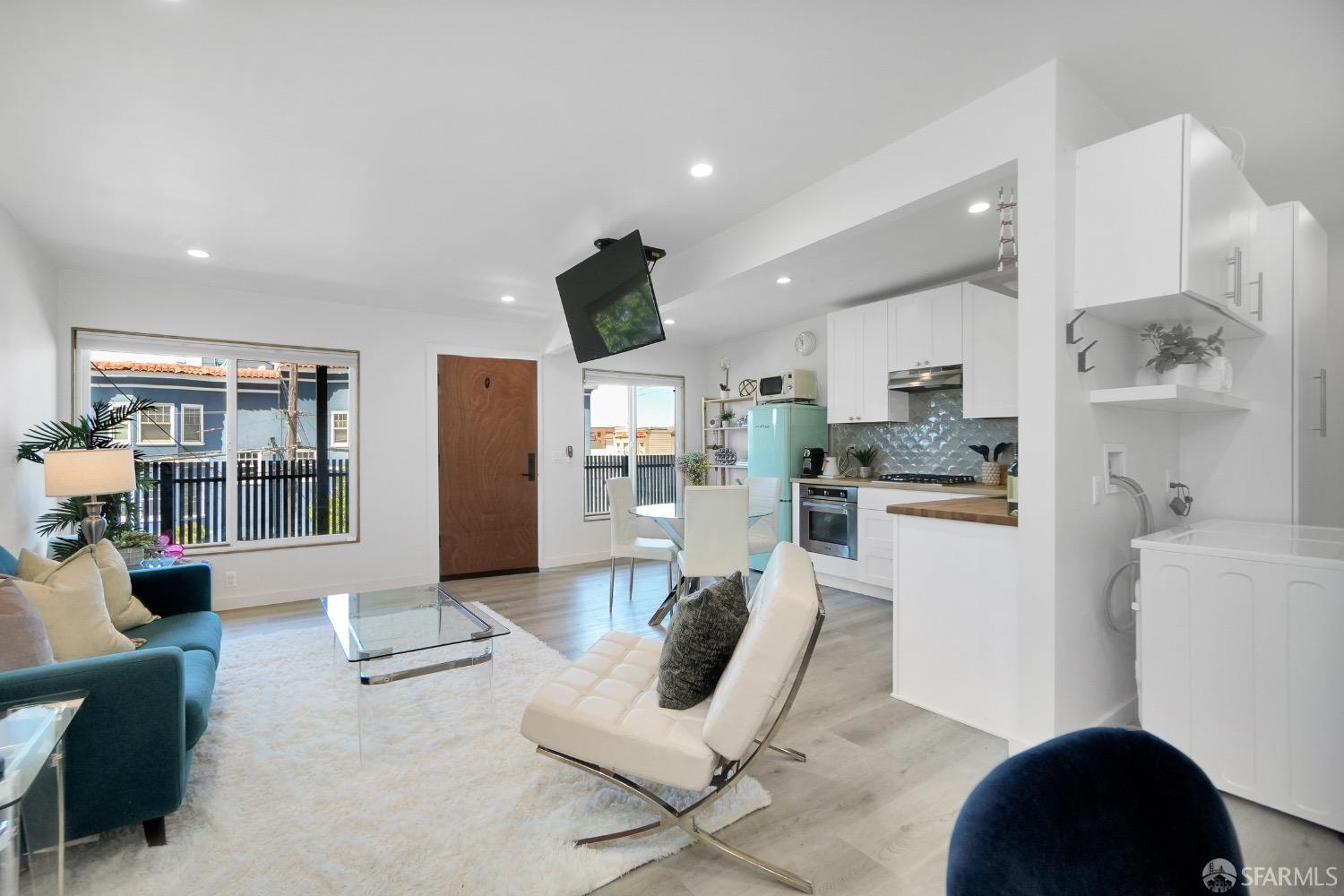 Detail Gallery Image 9 of 26 For 701 Hampshire St #5,  San Francisco,  CA 94110 - 1 Beds | 1 Baths