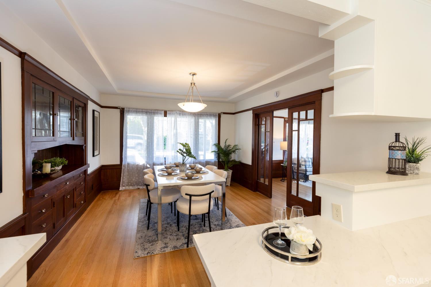 Detail Gallery Image 5 of 60 For 373 Moraga Ave, Piedmont,  CA 94611 - 4 Beds | 2 Baths