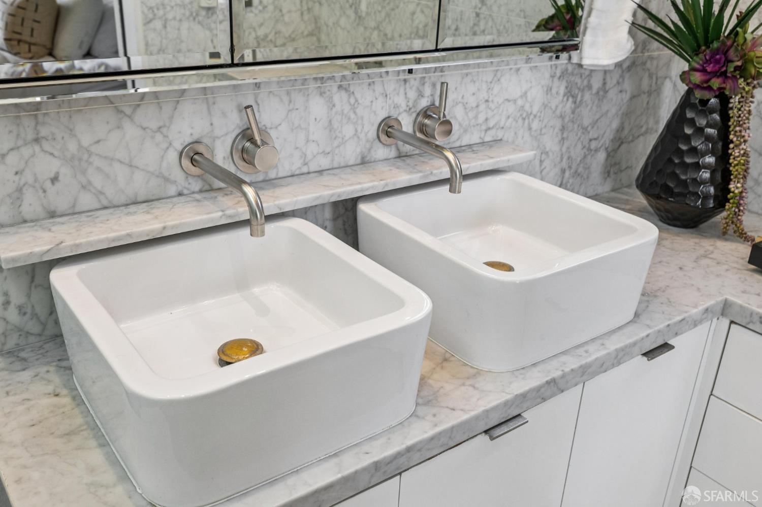 Detail Gallery Image 43 of 76 For 2115 Bush St, San Francisco,  CA 94115 - 4 Beds | 4 Baths