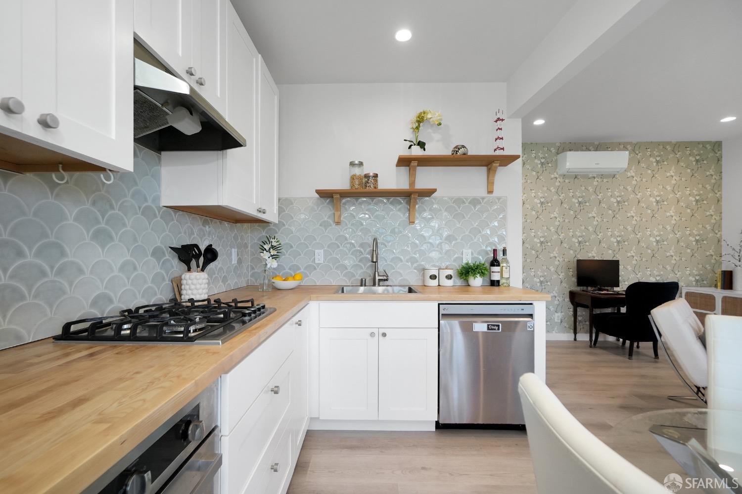 Detail Gallery Image 13 of 26 For 701 Hampshire St #5,  San Francisco,  CA 94110 - 1 Beds | 1 Baths