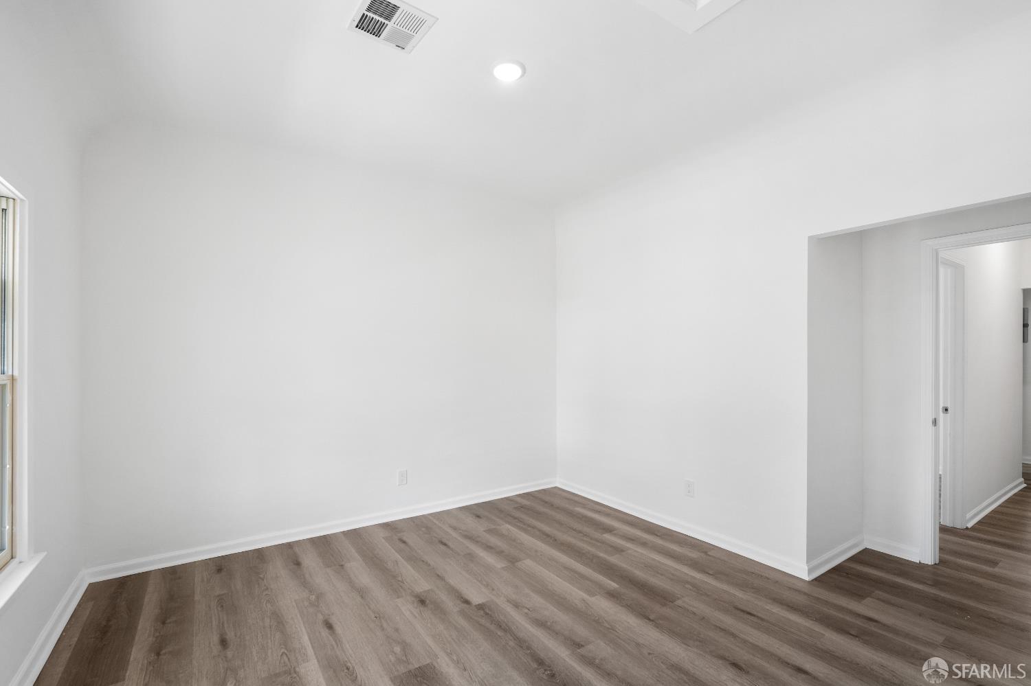 Detail Gallery Image 10 of 59 For 115 W William St, San Jose,  CA 95110 - – Beds | – Baths